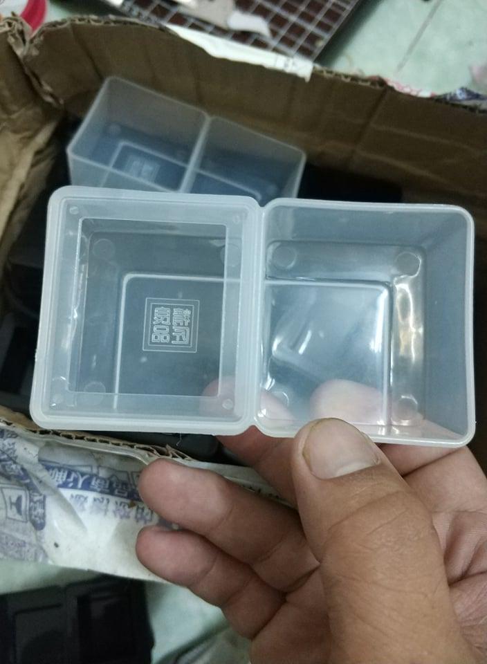 HCM giá tốt - Chén ăn nhỏ cho bò sát kích thước