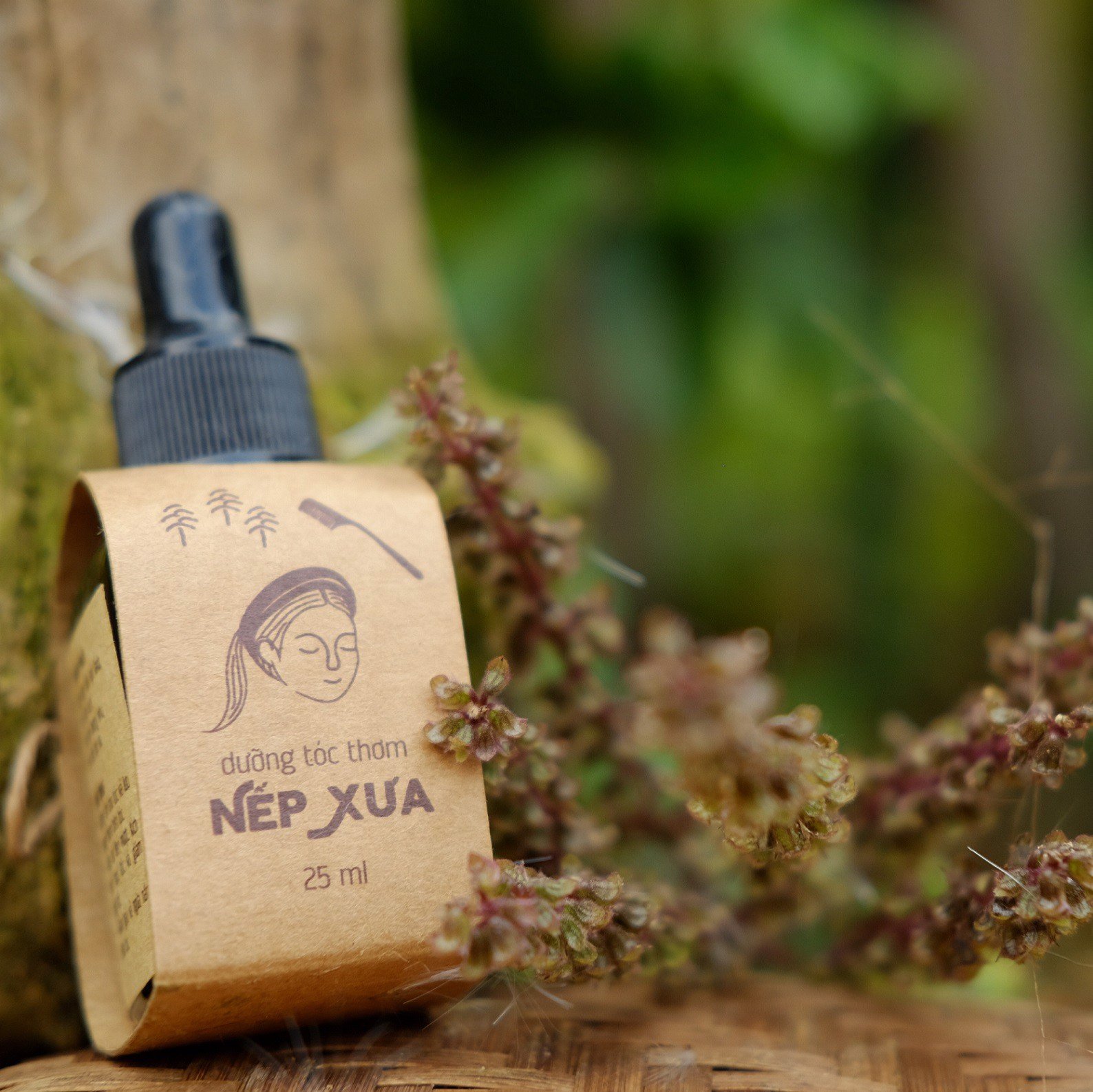 Dưỡng tóc thơm nếp xưa