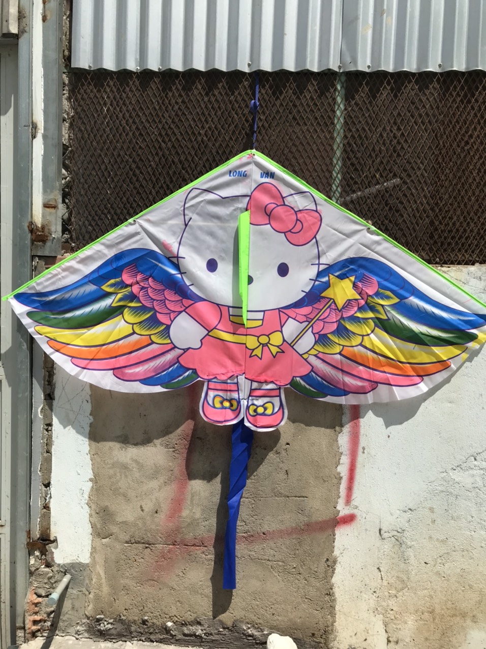 [HCM][COMBO 1 TẶNG 1] Diều HELLO KITTY TRE + Tặng kèm tay cầm thả diều 150 mét dây