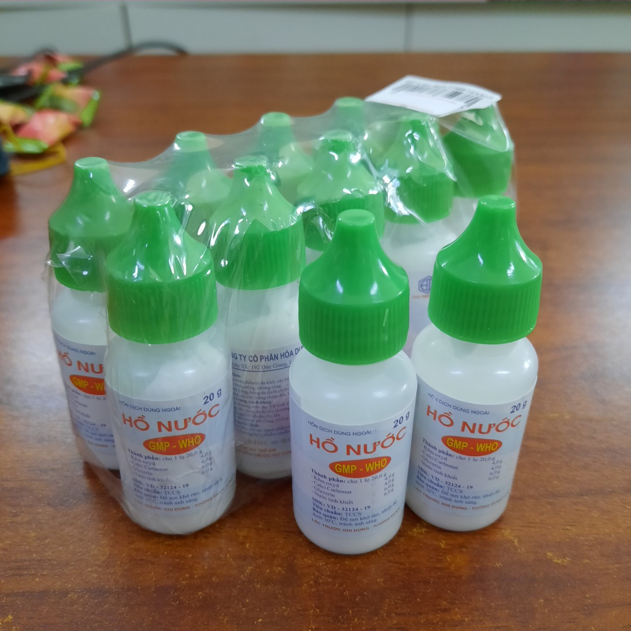 [Thực hư] Da khô, các vấn đề về da, vết bỏng nông , cháy nắng, trứng cá, côn trùng đốt với HỖN DỊCH DÙNG NGOÀI HỒ NƯỚC-chứa kẽm oxyd, calci carbonat-lọ 20g