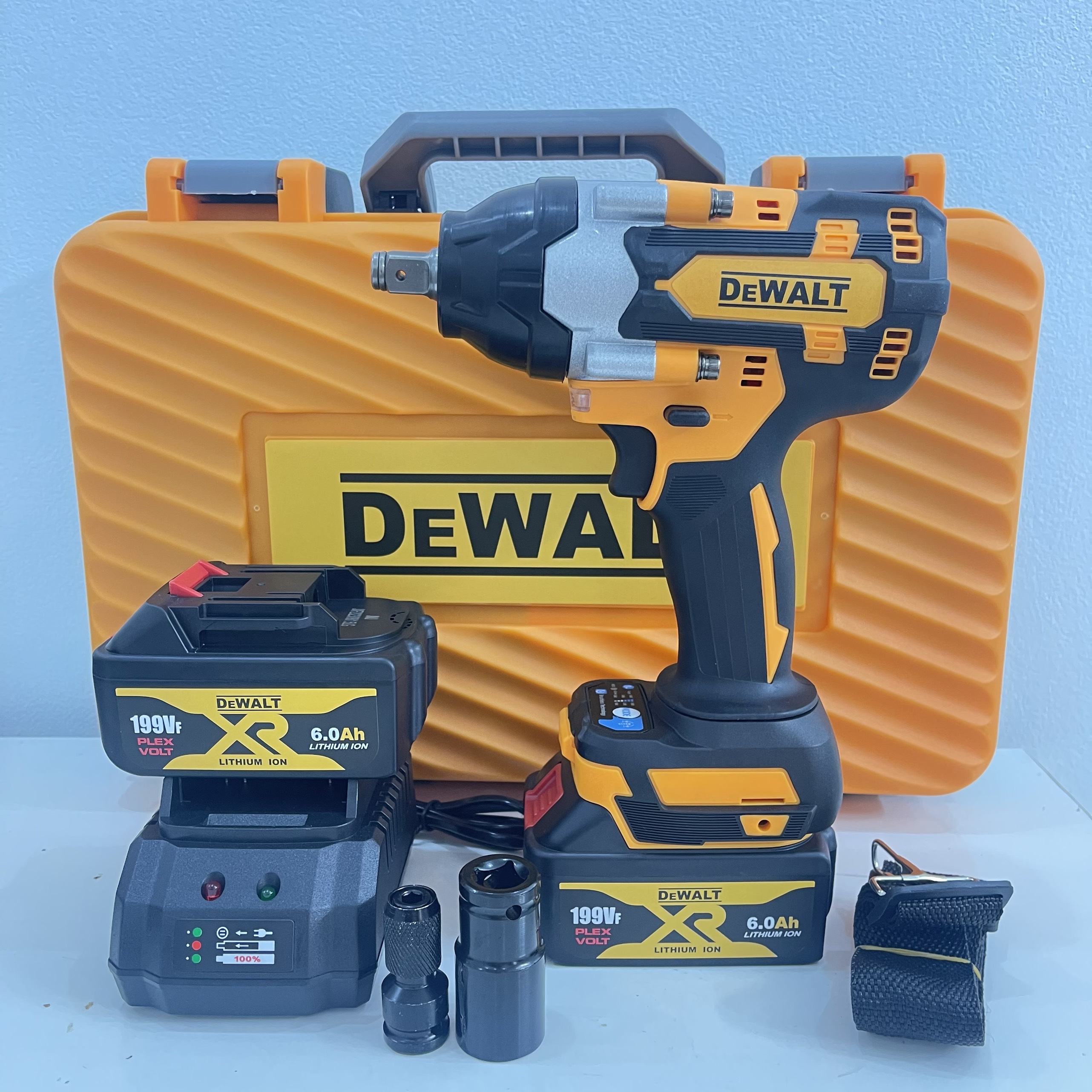 Cao cấp máy siết bulong pin không chổi than dewalt 880nm đầu đặc 2pin full box