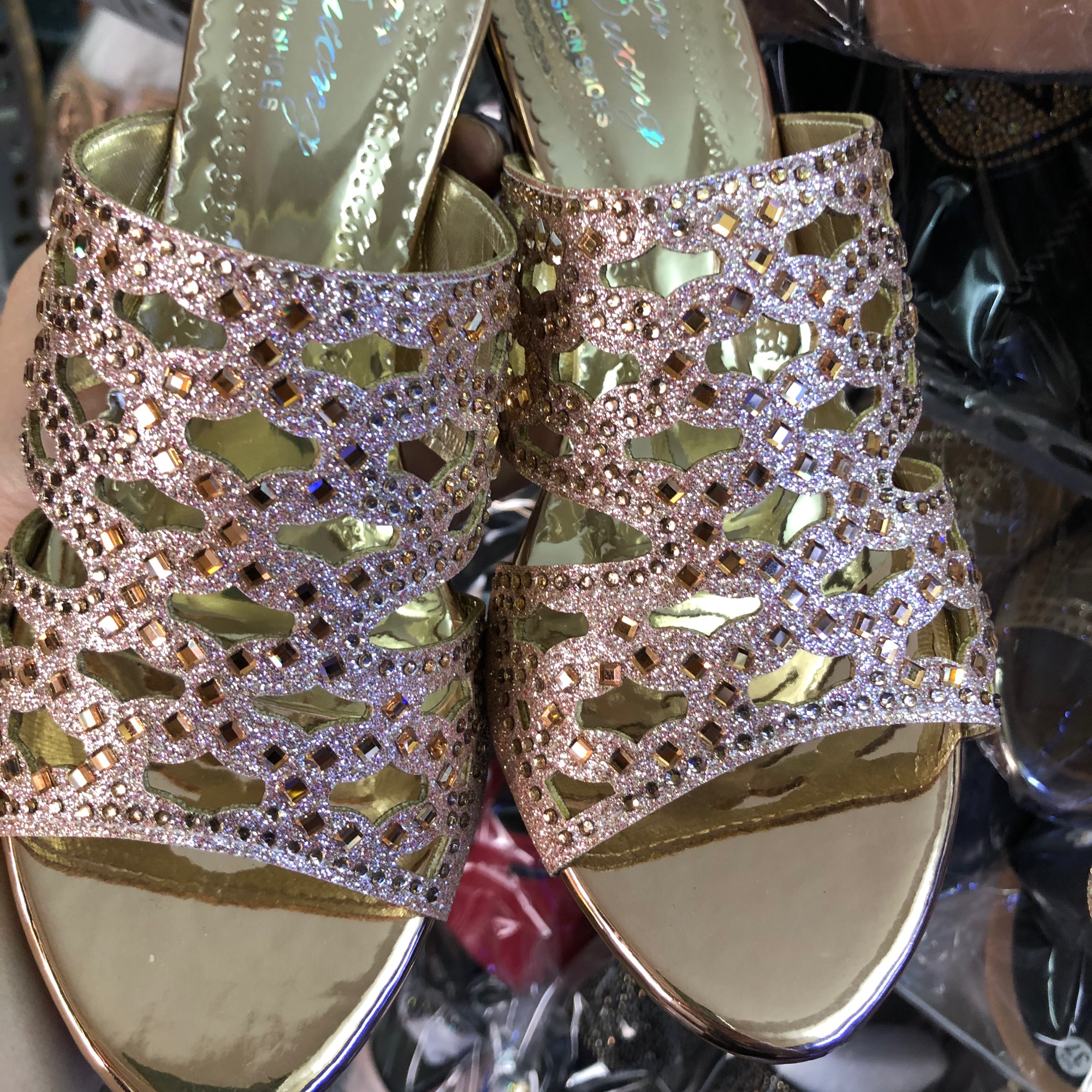 Guốc trung nien cao cấp big size 38-42