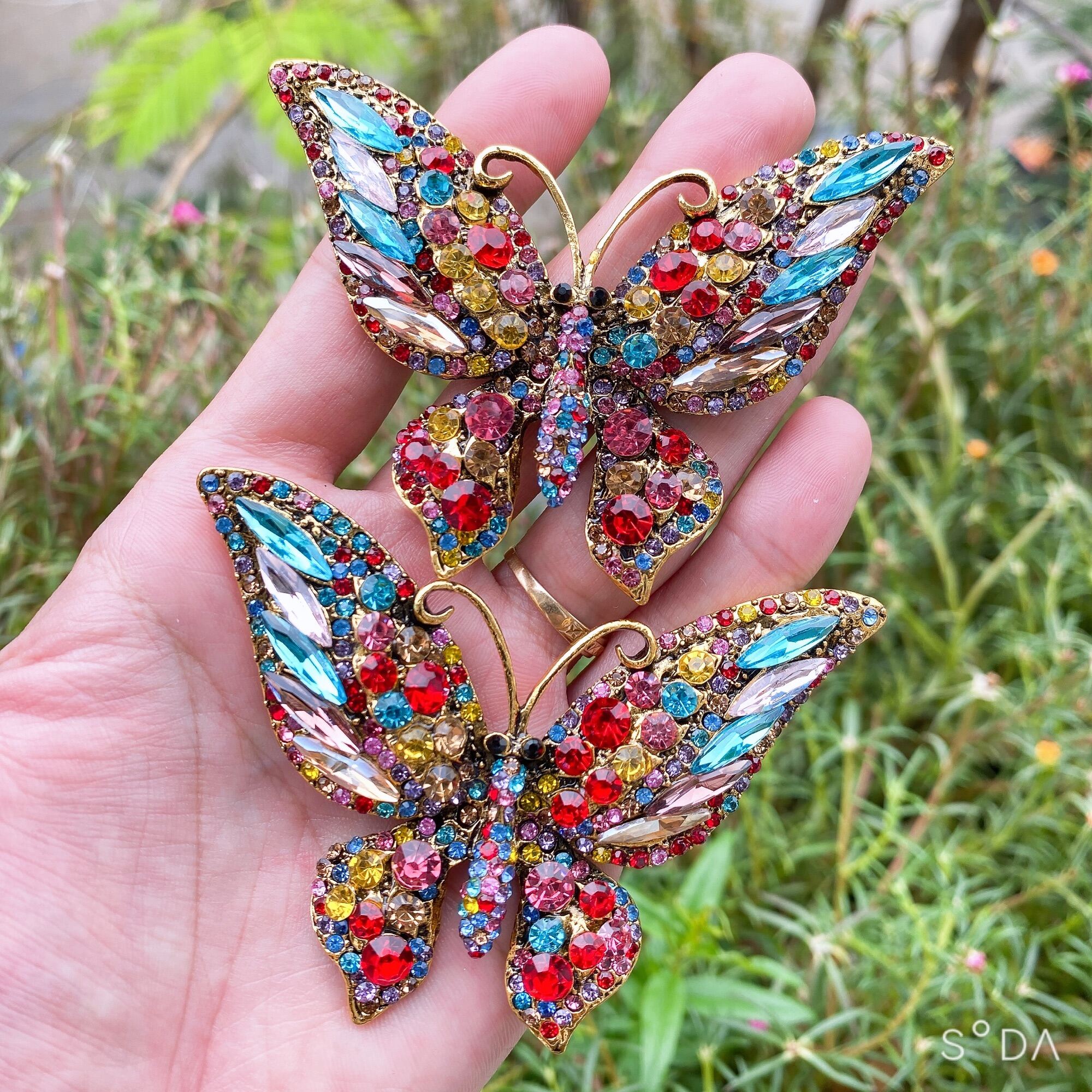 Bộ 2 charm bướm chúa 7 màu gắn dép lào