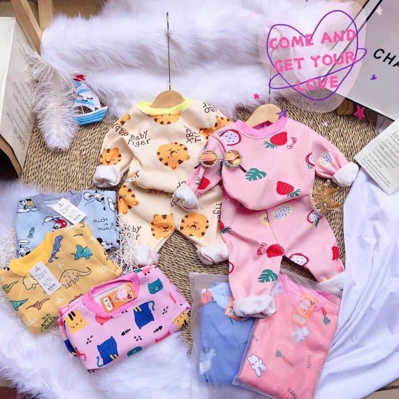 - Sét 5 bộ dồ nỉ bông ấm mùa đông cho bé gái- 5 bộ 5 họa tiết khác nhau- nỉ bông bé gái