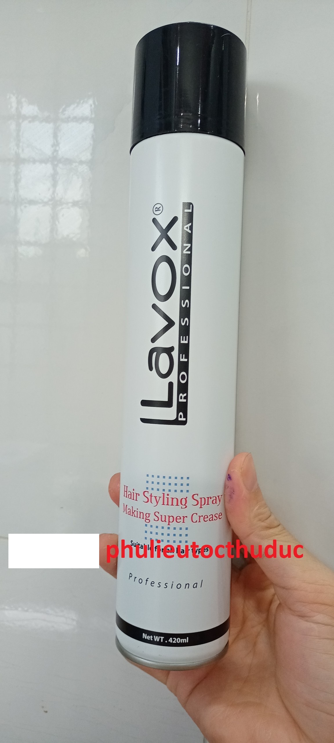 1 chai keo xịt CỨNG lavox dùng để định hình tóc - phulieutocthuduc