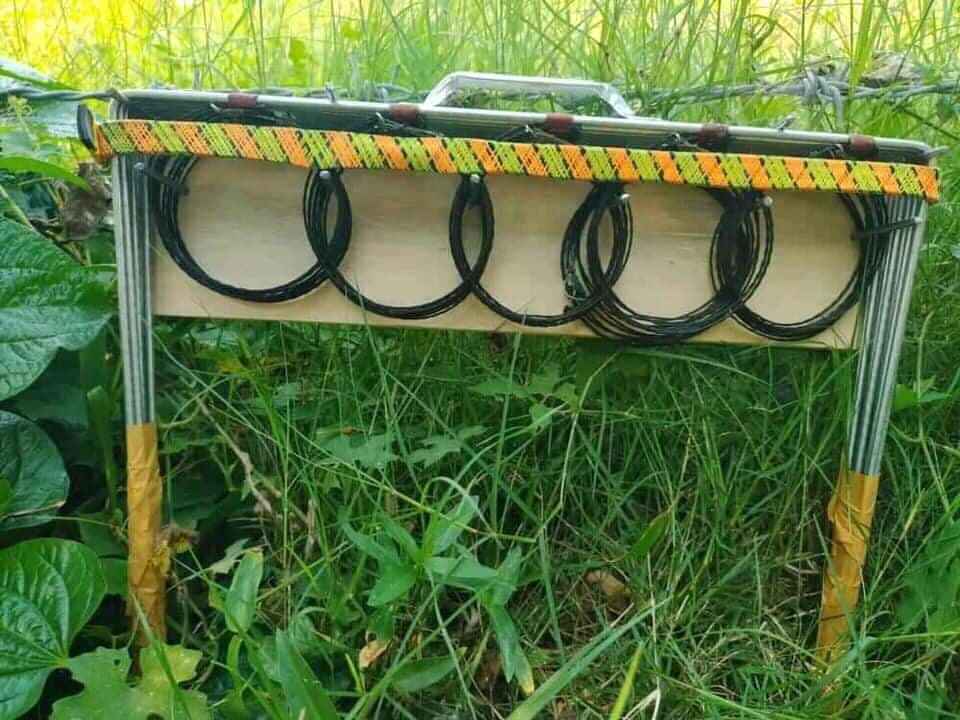 thòng bẫy đa năng chồn,bìm bịp, đa đa, quốc..vv, 1 bộ 10 khung (1 khung 5 vòng)