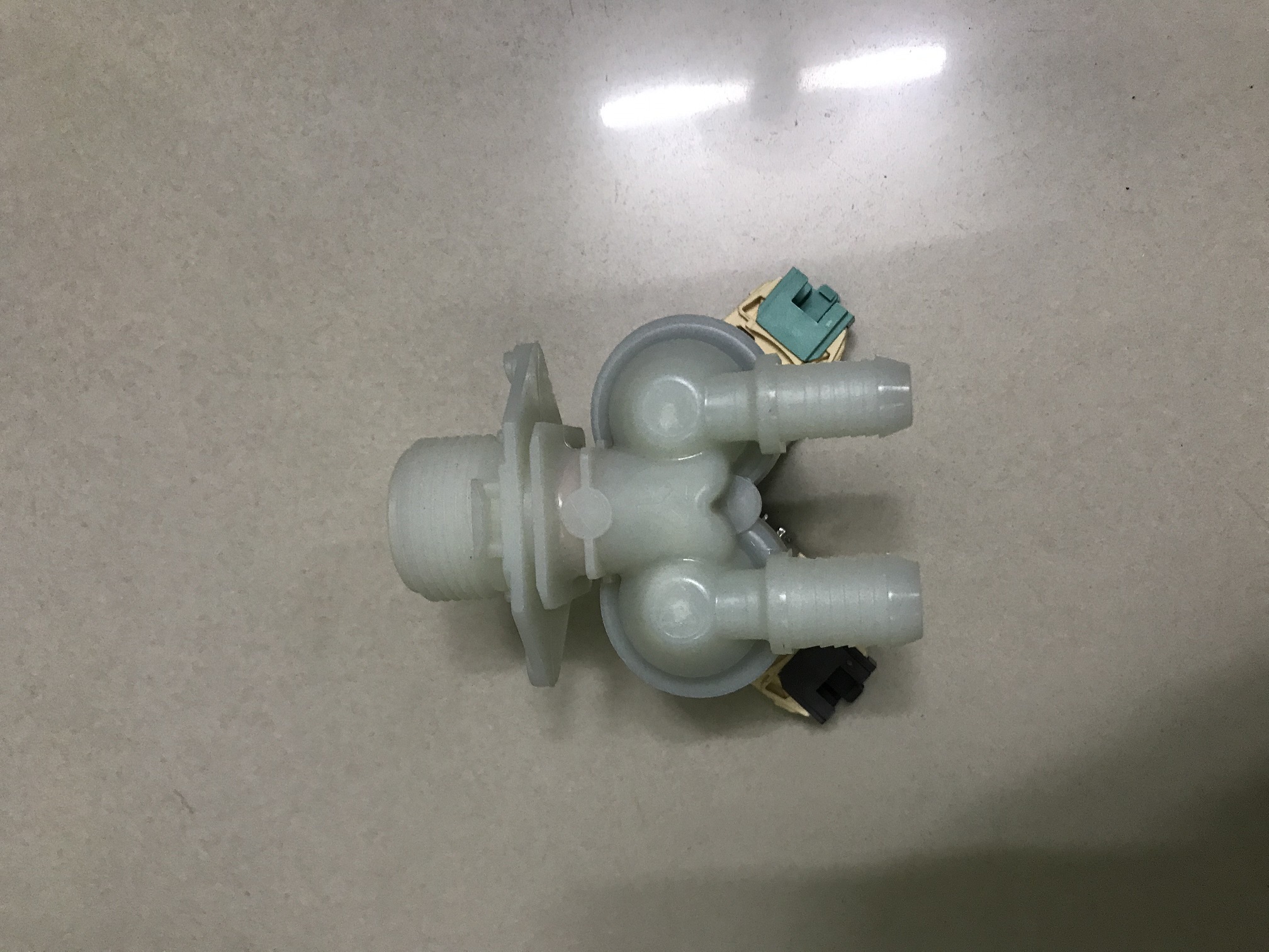 [HCM]van cấp nước máy giặt đôi Electrolux (loại tốt)