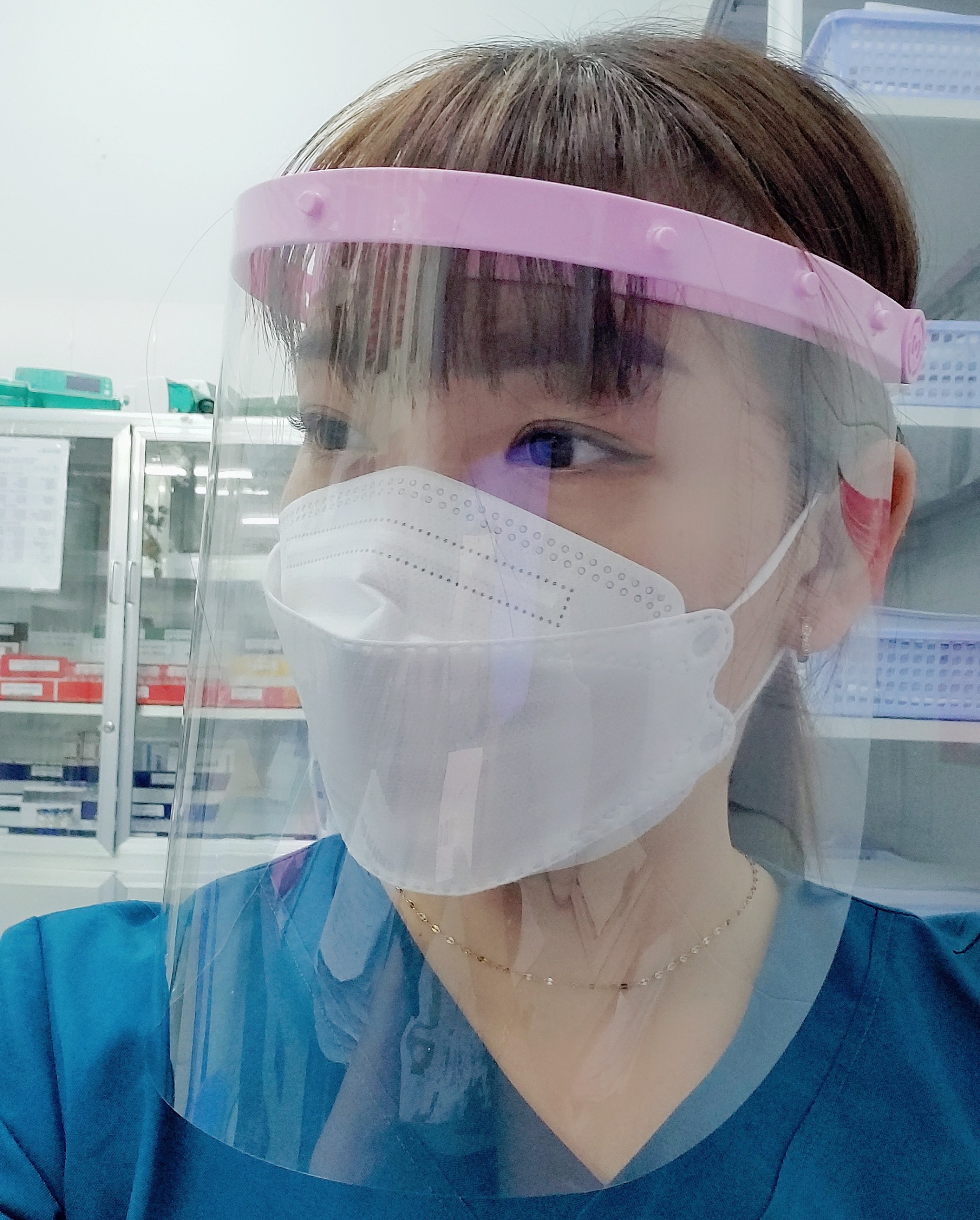 Kính chống giọt bắn Face Shield thời trang nhiều màu