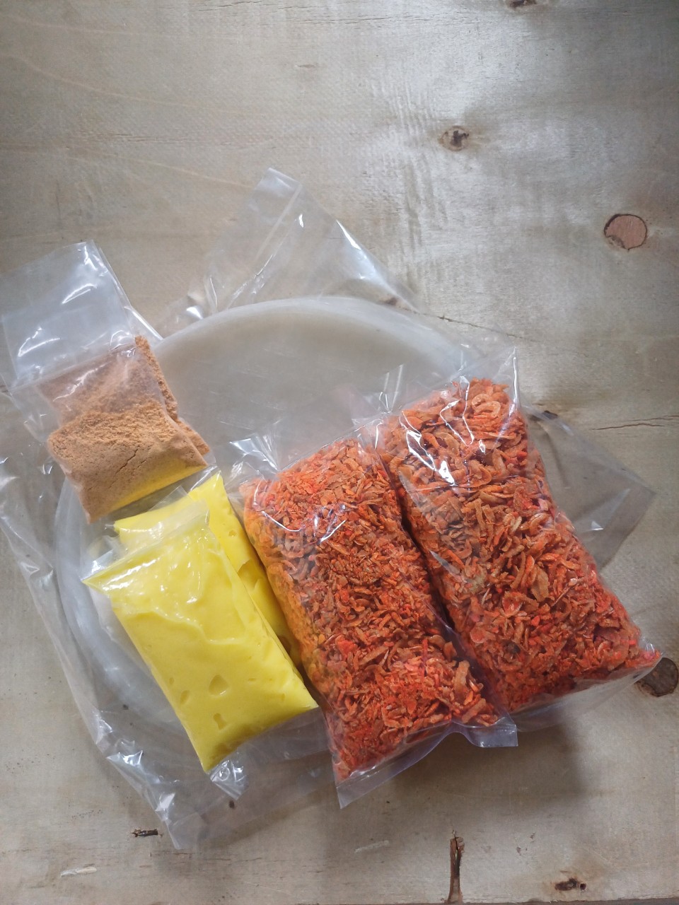 50G bánh tráng+20g bơ+20g muối tép+túi muối nhuyễn