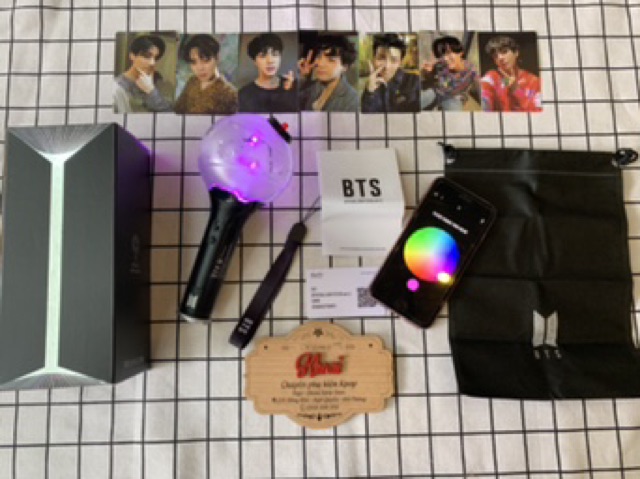 Lightstick Bomb ver 3 BTS bắt bluetooth đổi màu theo app
