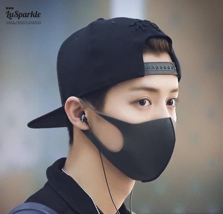 [HCM]Khẩu trang vải su UMAD Basic Trơn 3D form nam nữ vải poly 2 da kháng khuẩn