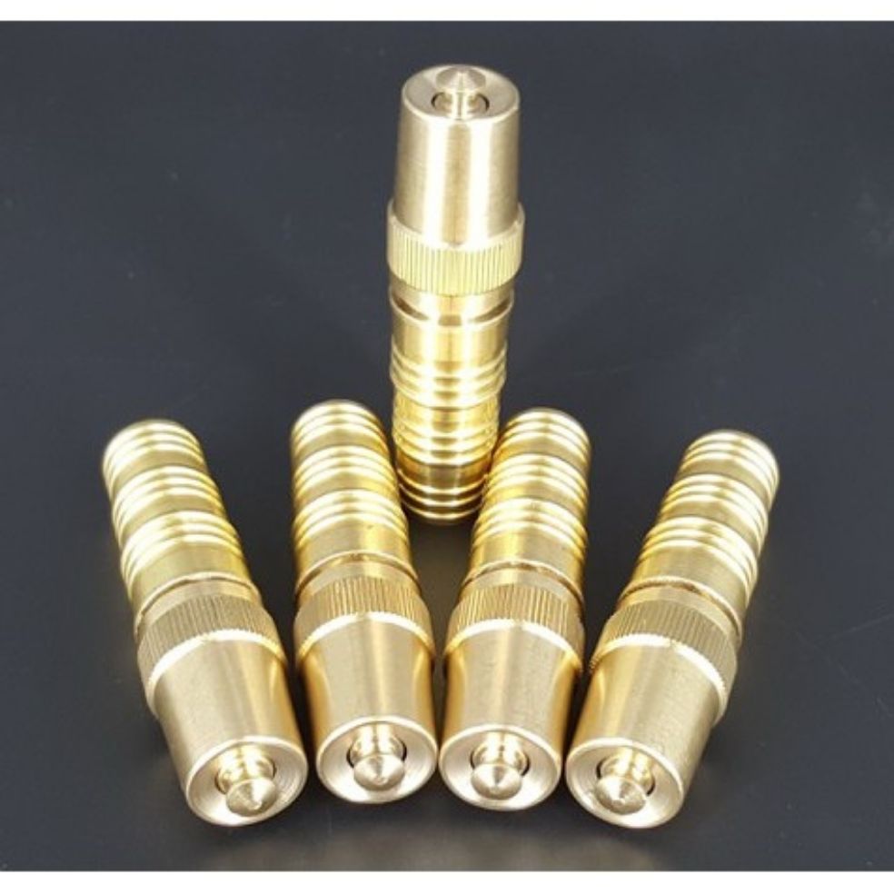 Vòi xịt rửa xe tưới cây SOYO