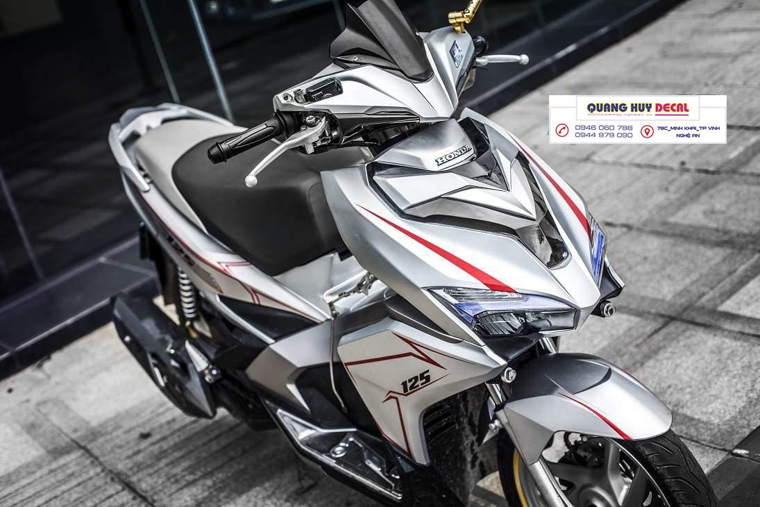 chi tiết Honda Air Blade 2016 tại cửa hàng bản trắng đen  YouTube