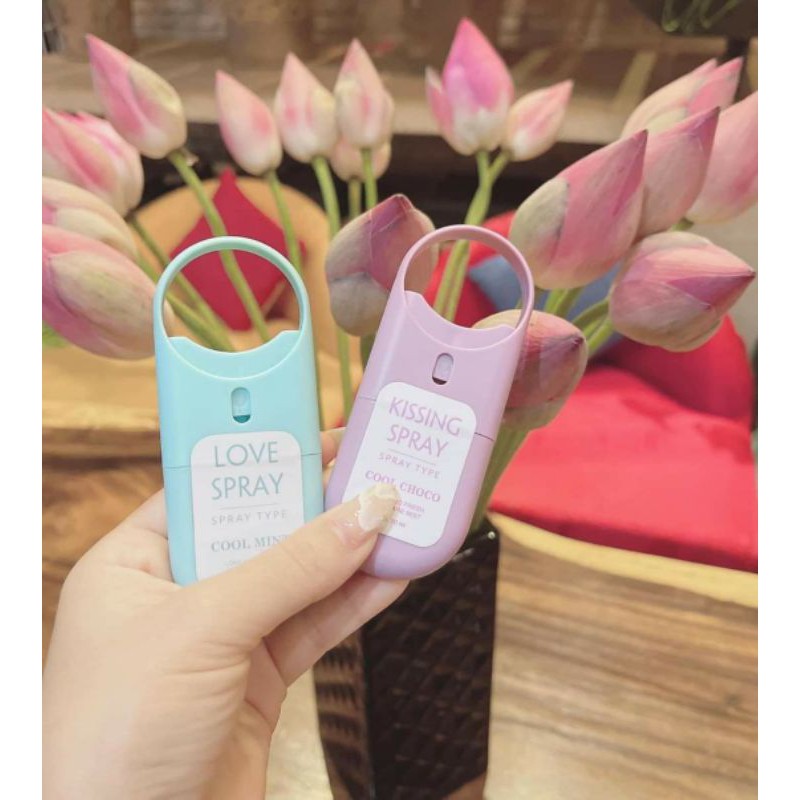 Xịt thơm miệng love spray - 2 màu - ngẫu nhiên