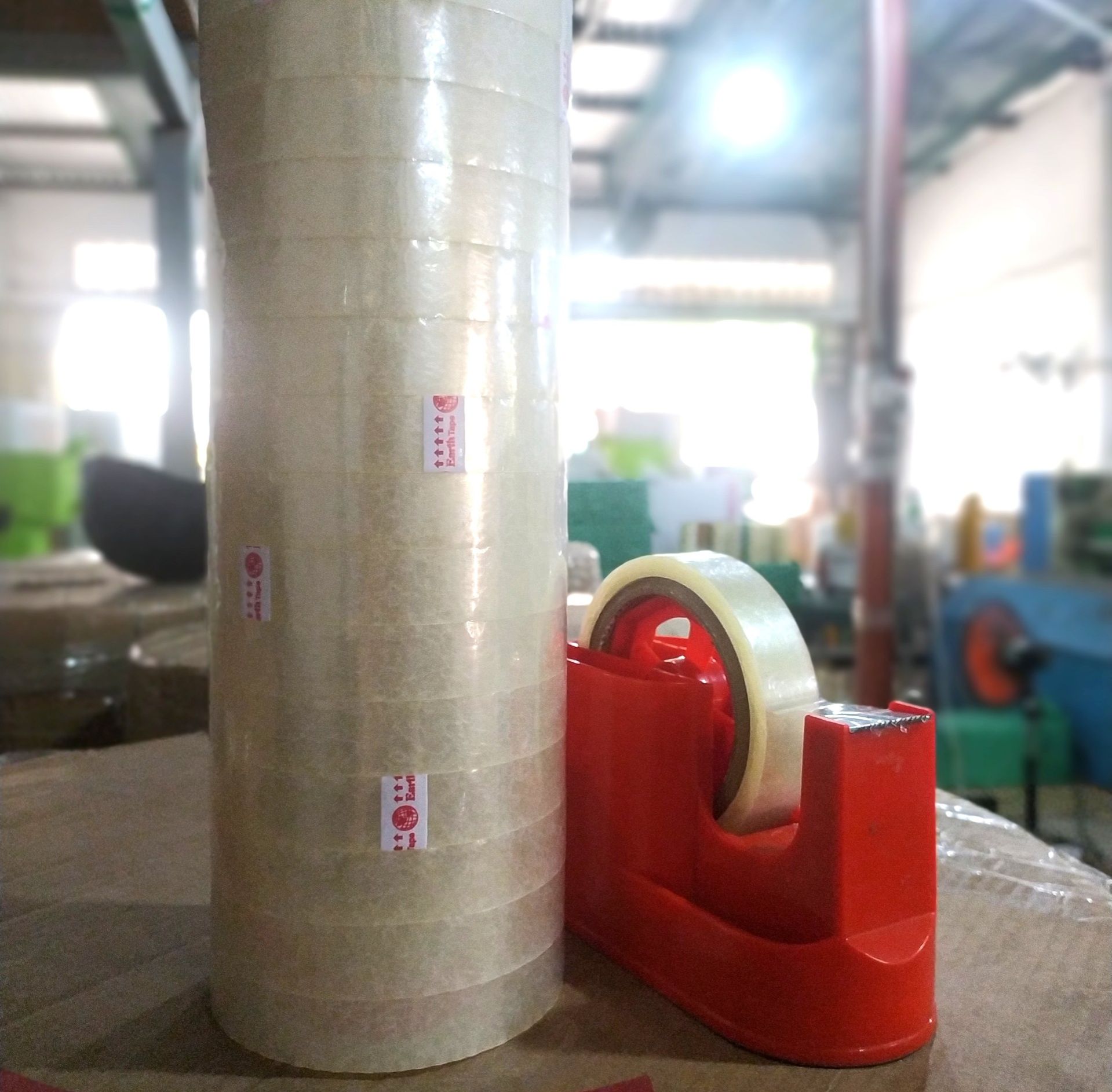 Combo 1 cây băng keo 2cm và bàn cắt băng keo