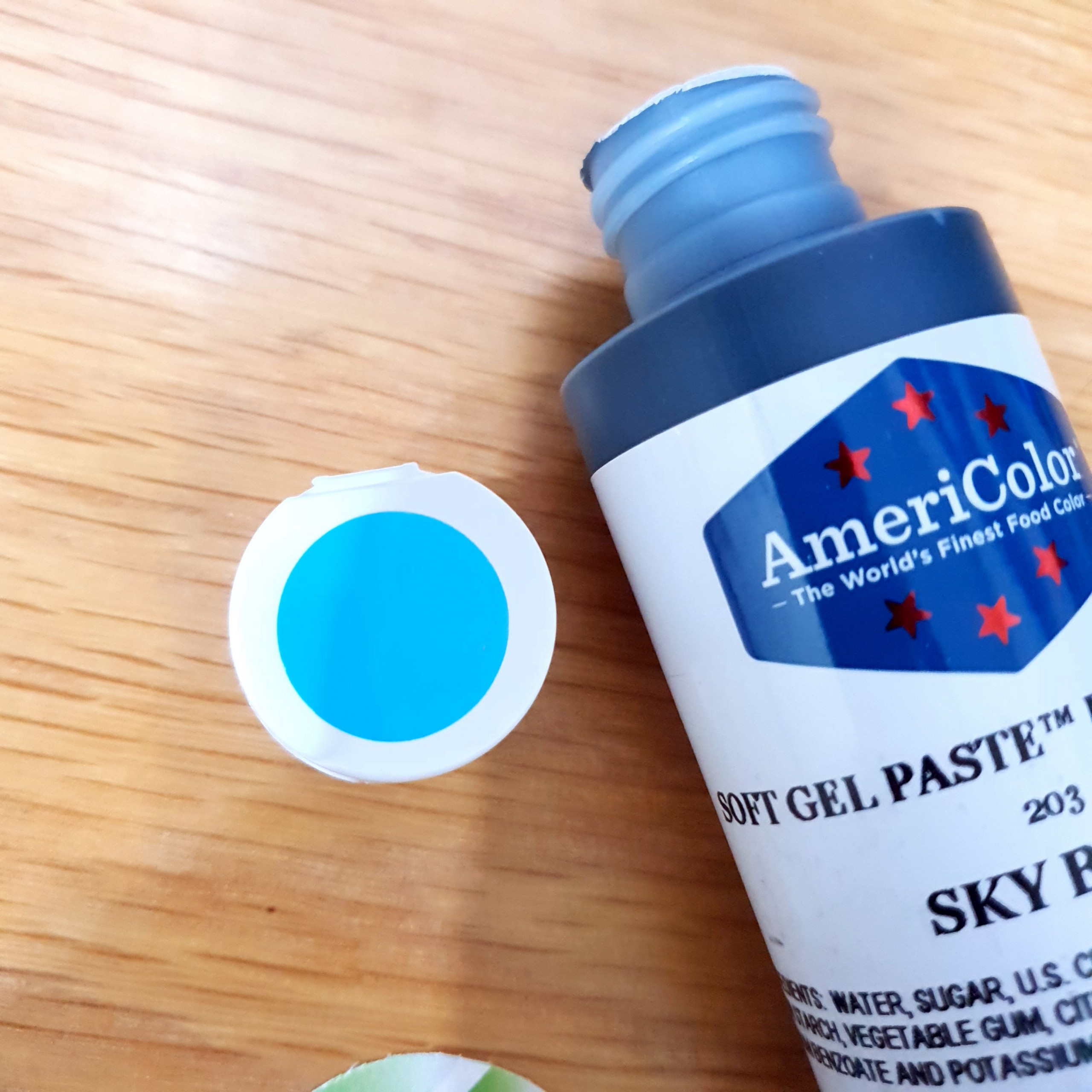 HCMMàu thực phẩm Americolor Sky Blue - 4.5oz
