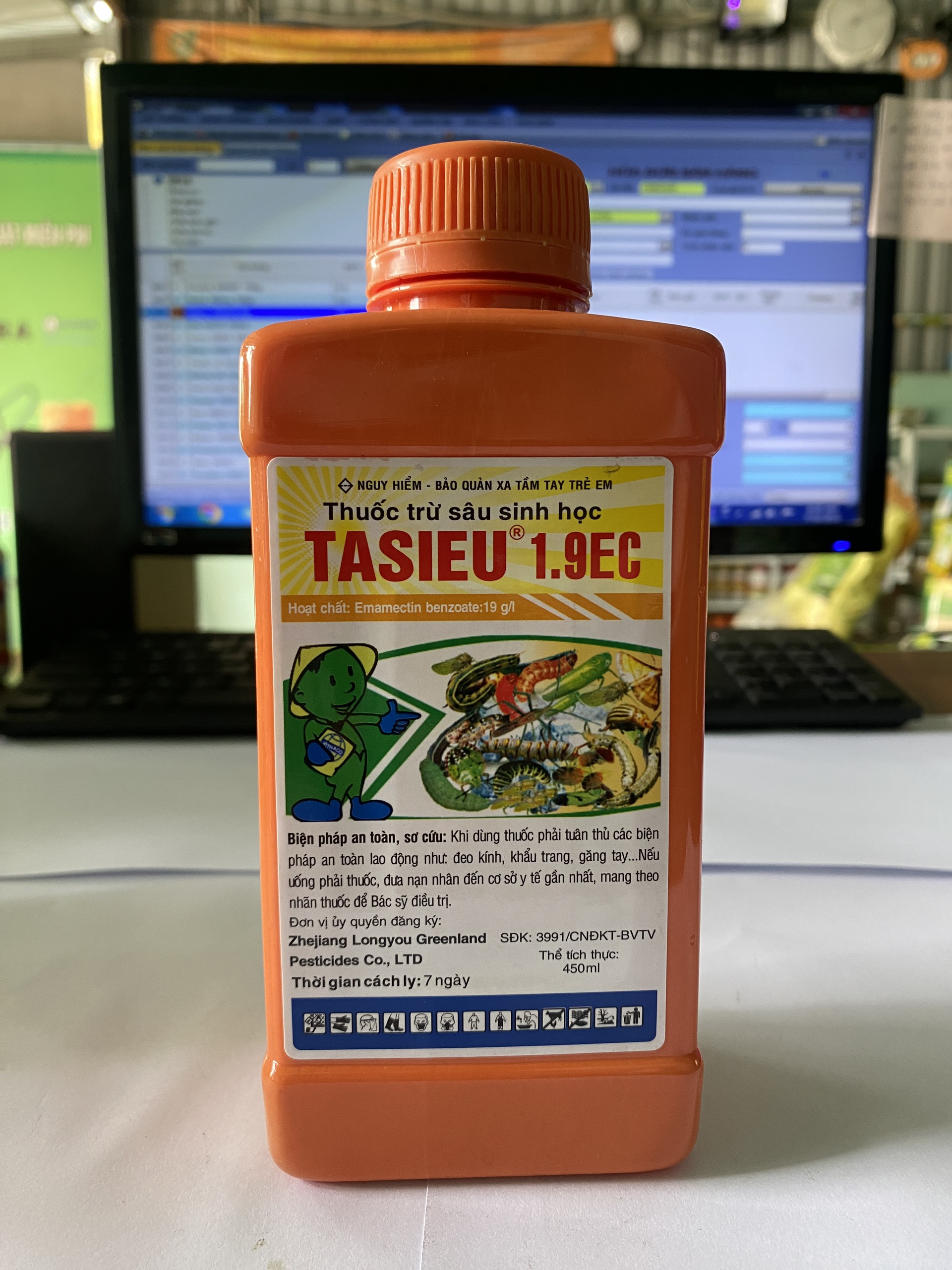 Thuốc trừ sâu tasieu 1.9ec 450ml