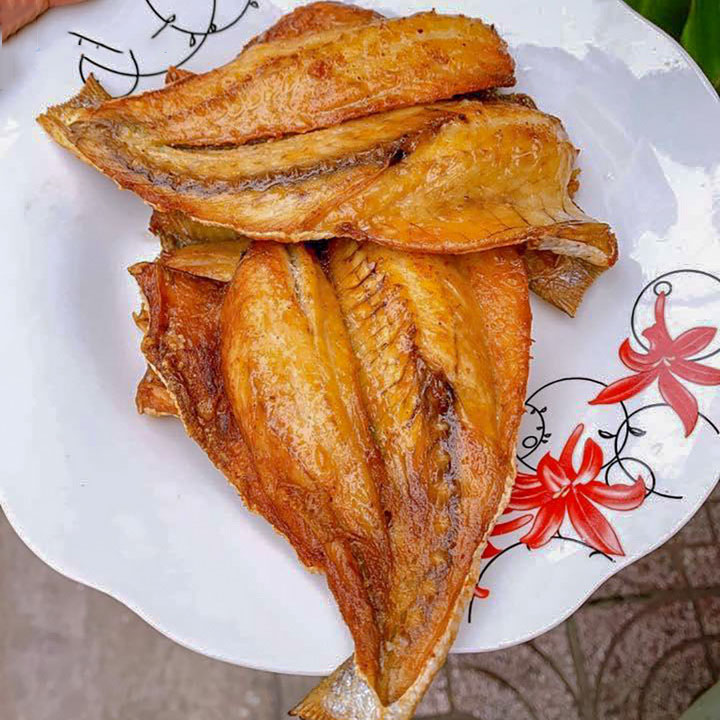 Kho ca lu du 1 nang, khô cá đù 1 nắng đặc sản Phan Thiết thịt trắng, dày, thơm ngon,đóng túi hút chân không 400gram