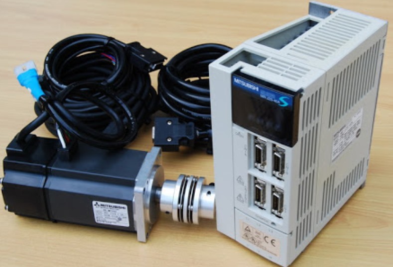 DRIVER SERVO MR J4 20A+MOTOR HG-KP23[MP23] - BỘ DRIVER SERVO MITSU J4 200W