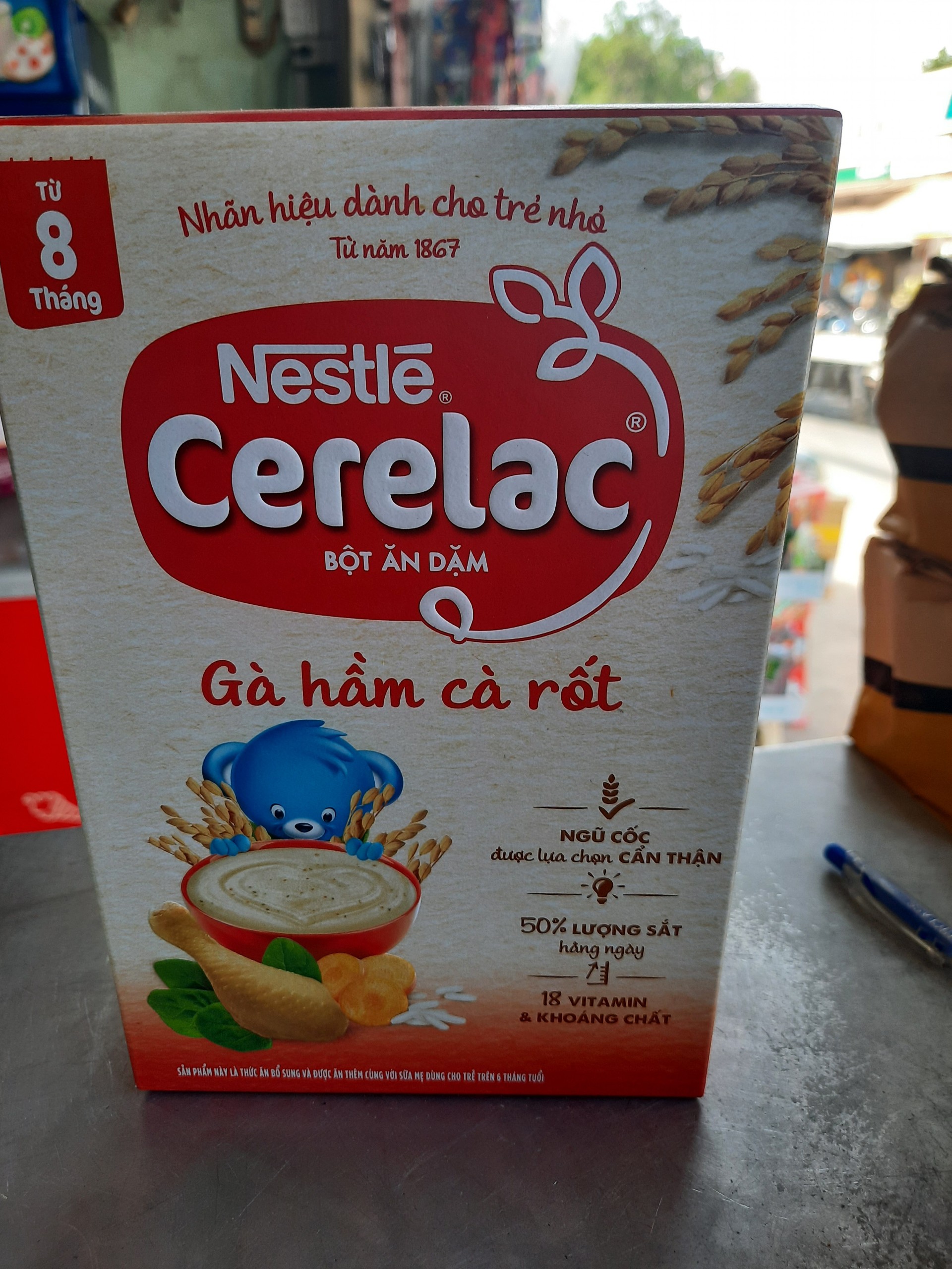 Bột ăn dặm Nestlé Cerelac gà hầm cà rốt 200g
