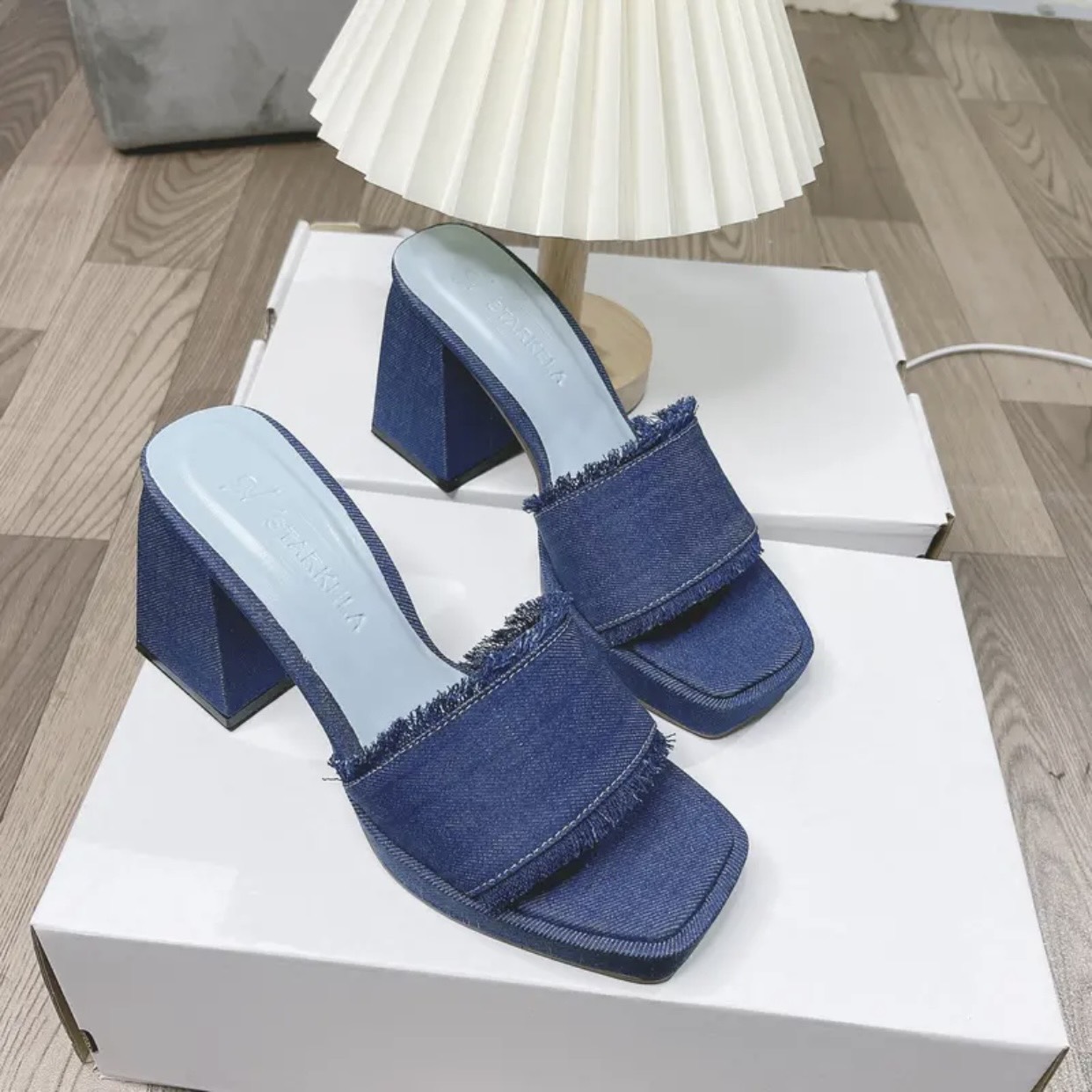 Dép nữ cao gót 10p quai bản siêu xinh