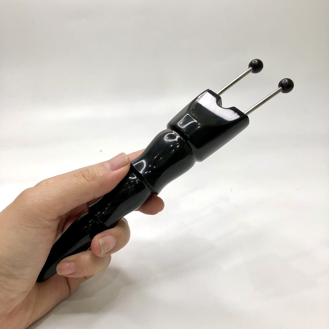 Bọ cạp sừng đen đánh gió giải độc diện chẩn giải cơ vai gáy cơ lưng - mh301