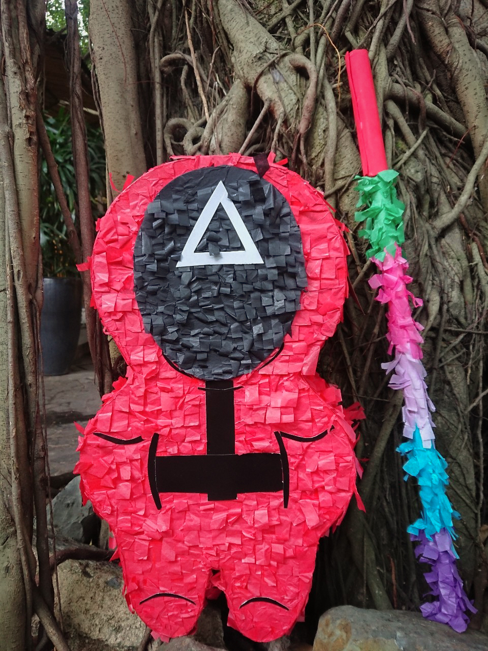 Pinata squid game