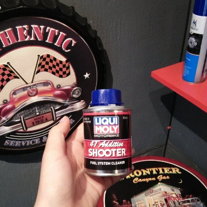 [HCM]Dung dịch vệ sinh máy Carbon Cleaner Liqui Moly 4T Additive Shooter 7916 80ml