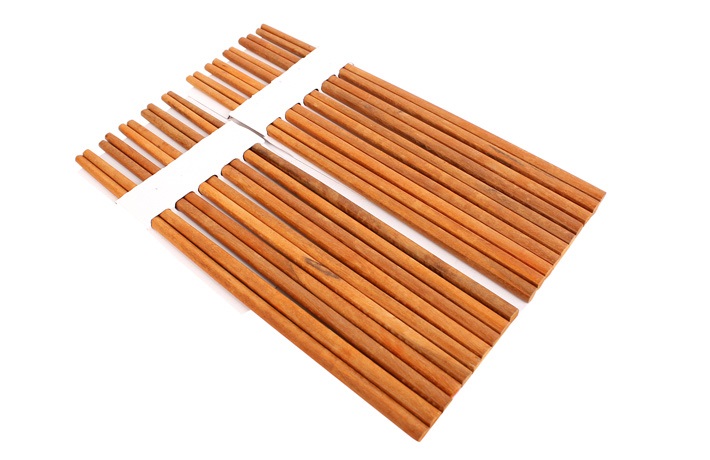 Combo 10 đôi đũa gỗ tự nhiên màu nâu