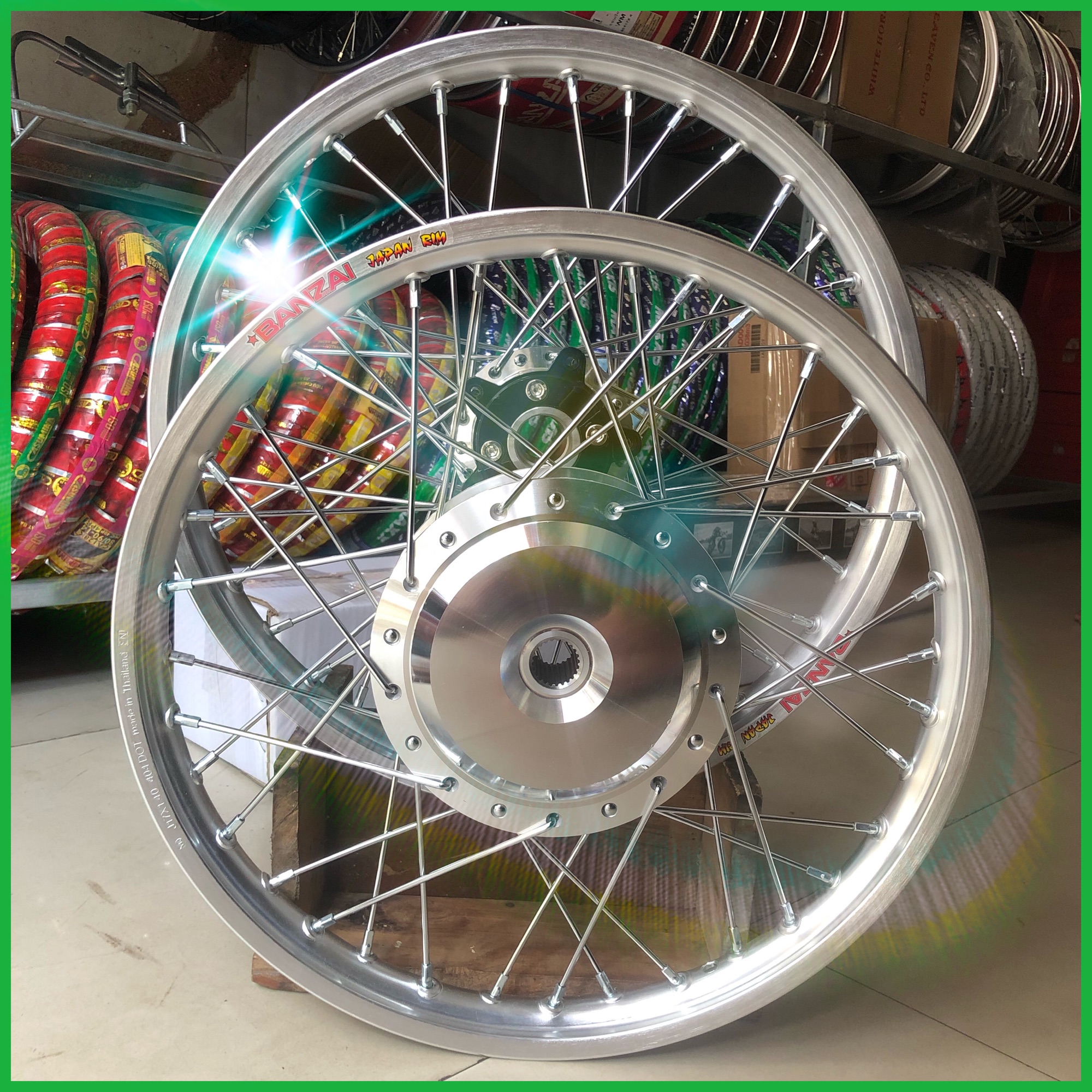 [HCM]Bánh căm vario Osaki niềng Banzai đùm mạ crom trước sau 1.4 đi đĩa 5 lỗ