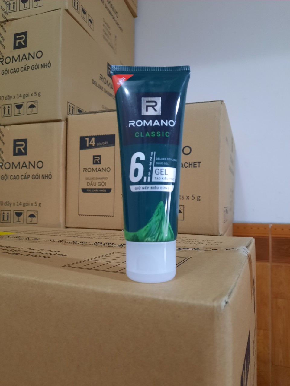 [HCM]Gel vuốt tóc Romano Classic Siêu cứng nhỏ 50g