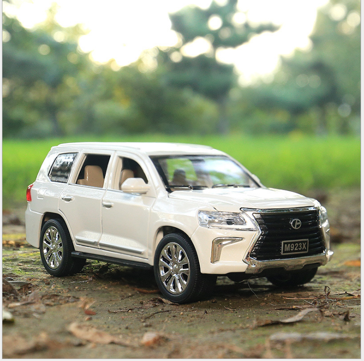 Đồ chơi ô tô mô hình xe Lexus LX570 XLG tỉ lệ 1:24 cỡ lớn đồ chơi trẻ em xe bằng sắt có đèn và âm thanh