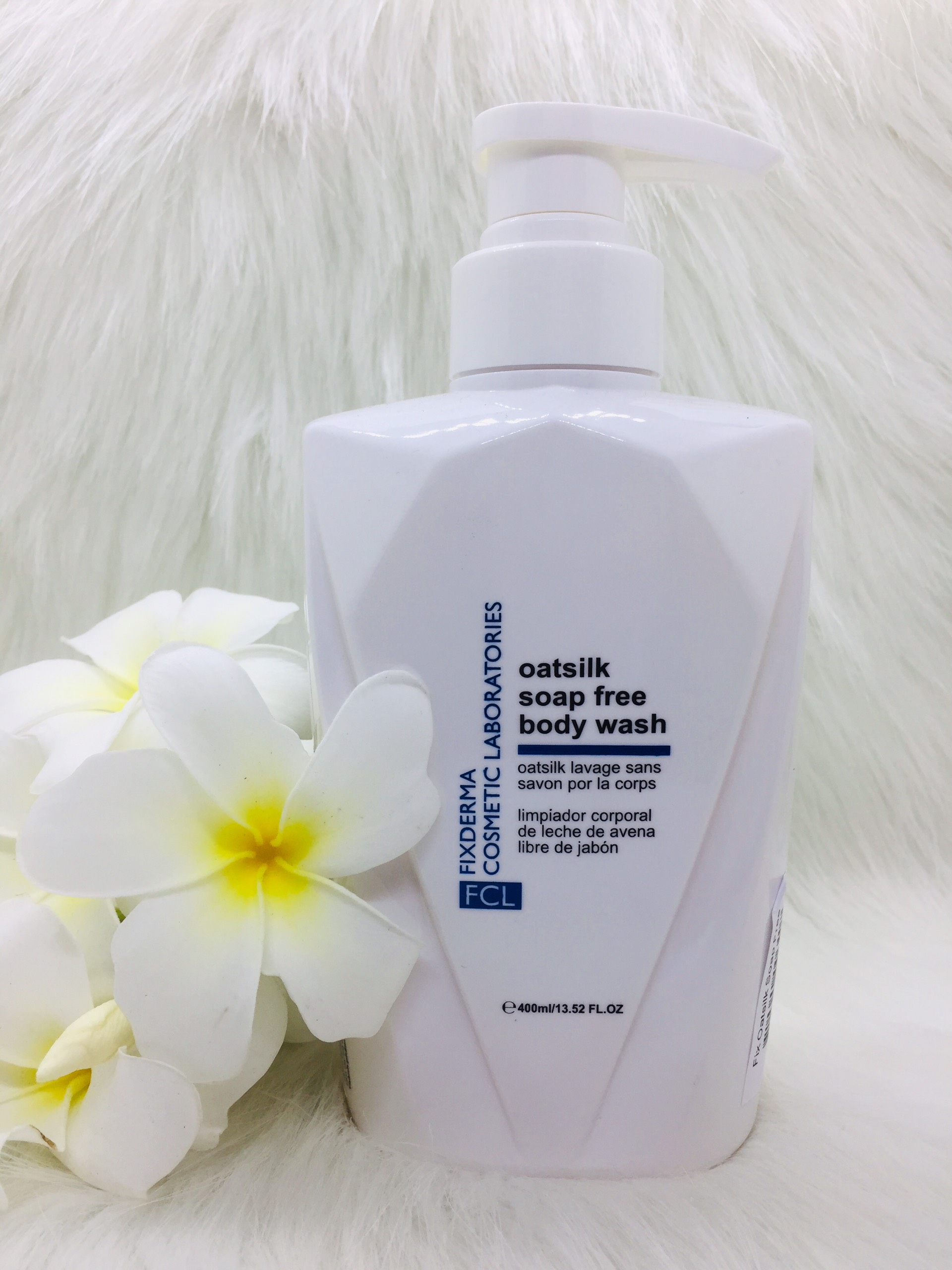 [HCM]Sữa Tắm Dưỡng Ẩm Cao Cấp - FIXDERMA FCL OAT SILK SOAP FREE BODY WASH 400ML