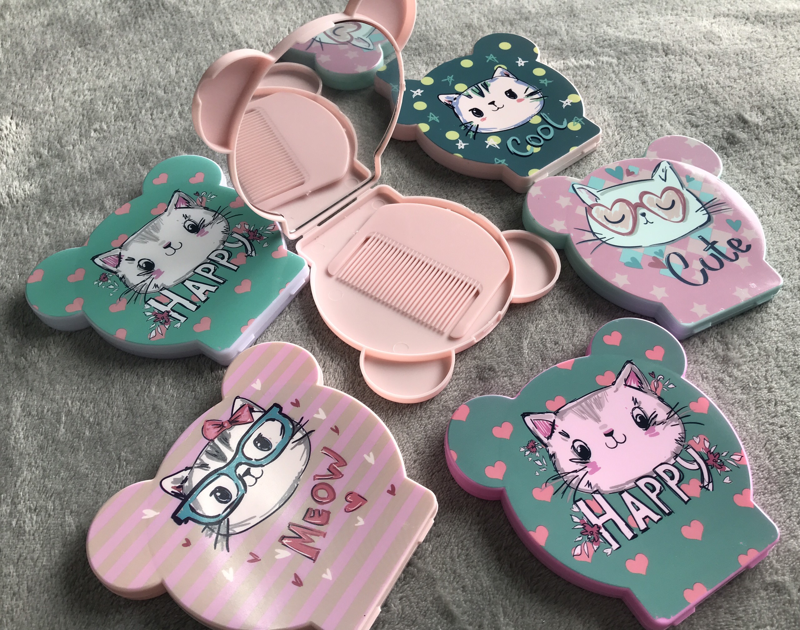 [HCM][TẶNG THUN CỘT TÓC] Bộ Gương Lược Cầm Tay Mini Dễ Thương Nhiều Mẫu Đa Dạng (Gương Gấu Hình Mèo)