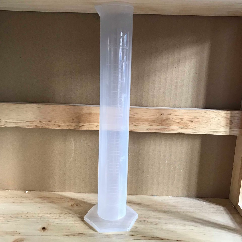 ống đong nhựa 25ml