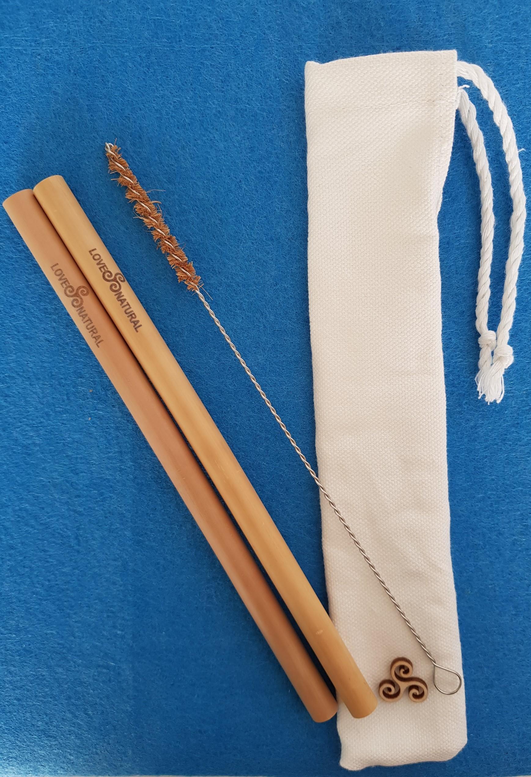 Combo ống hút tre gồm 2 ống hút + 1 túi canvas + 1 cọ sơ dừa
