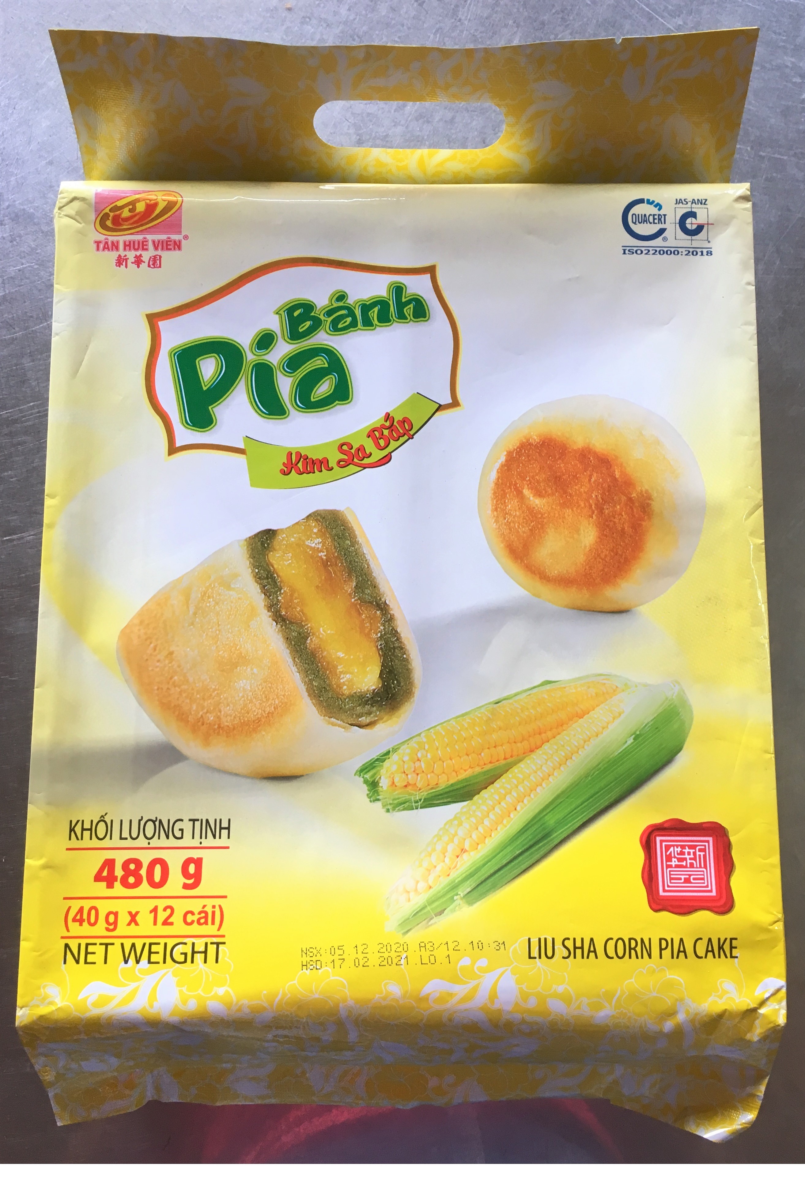 Bánh pía kim sa bắp
