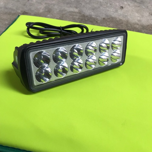 Đèn trợ sáng C12 bóng cho ôtô xe máy