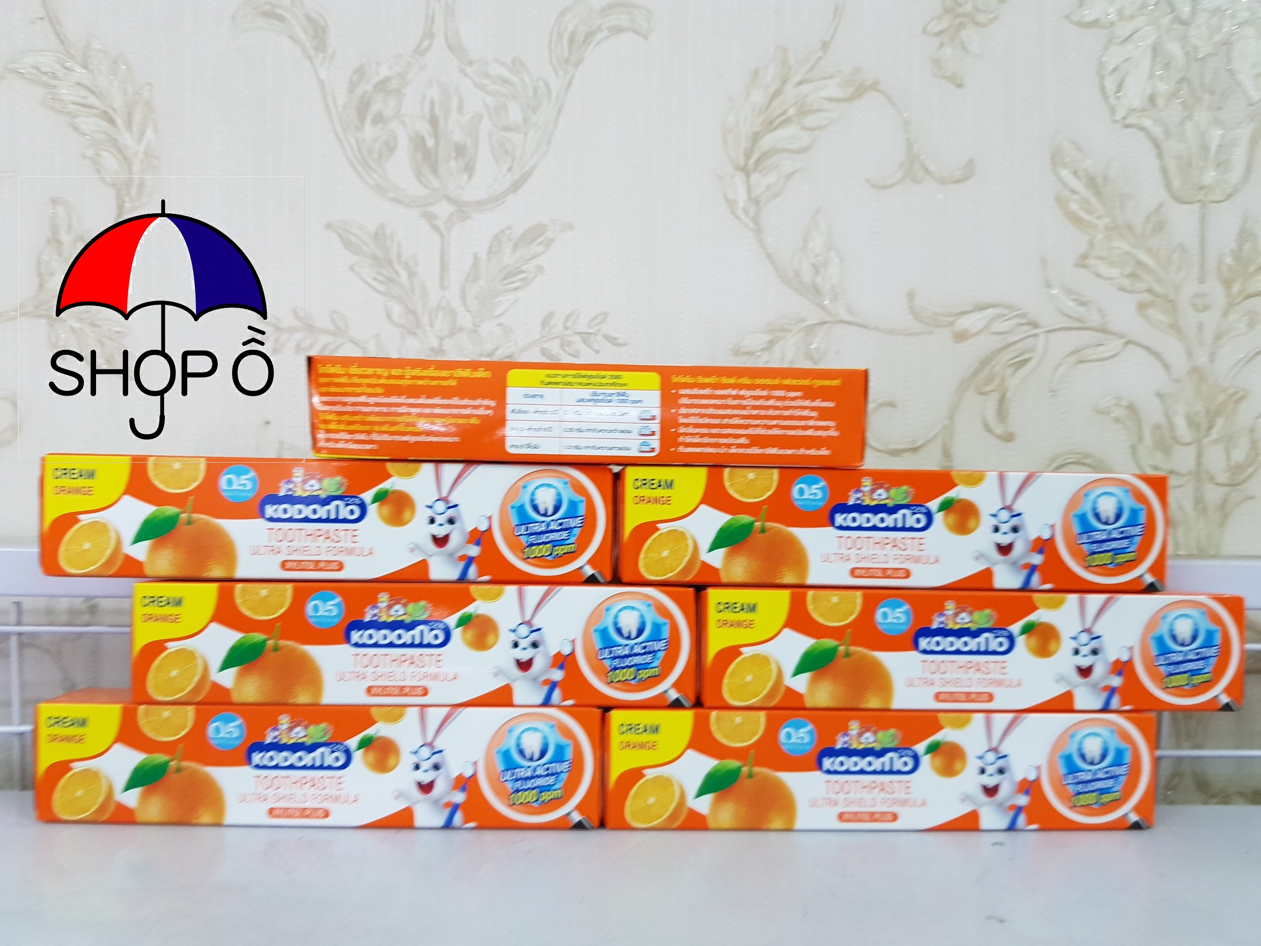 Kem đánh răng Kodomo 40gram Thái - hương cam