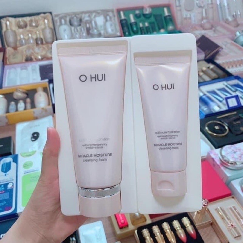 Set sữa rửa mặt ohui hồng 200ml tặng tuyp 100ml - date 2026