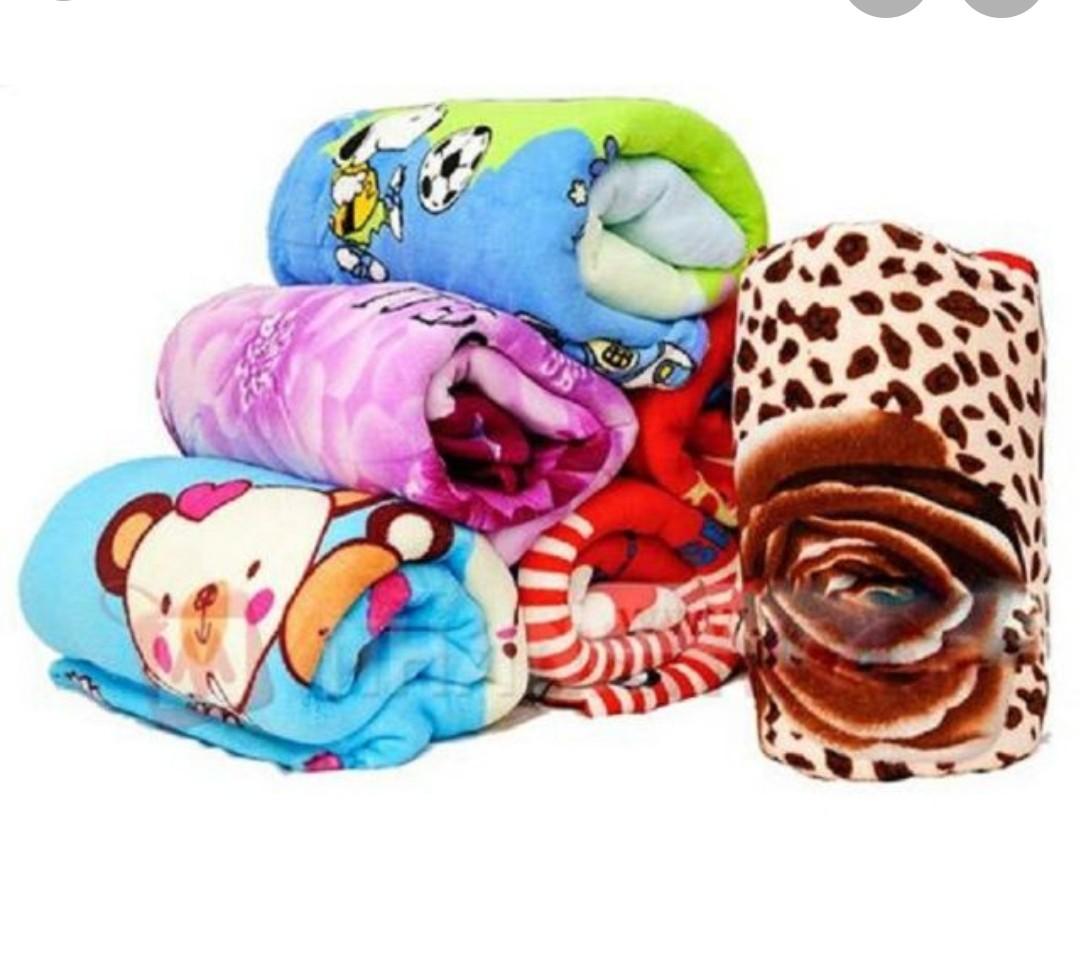 Mền tuyết nhung nhiều mẫu dễ thương 2mx1m7