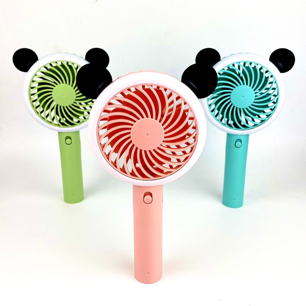 Quạt Mini Cầm Tay Sạc Pin Tích Điện Có Đèn Hình Gấu Trúc Nhiều Màu Gió Cực Mát Funny F666