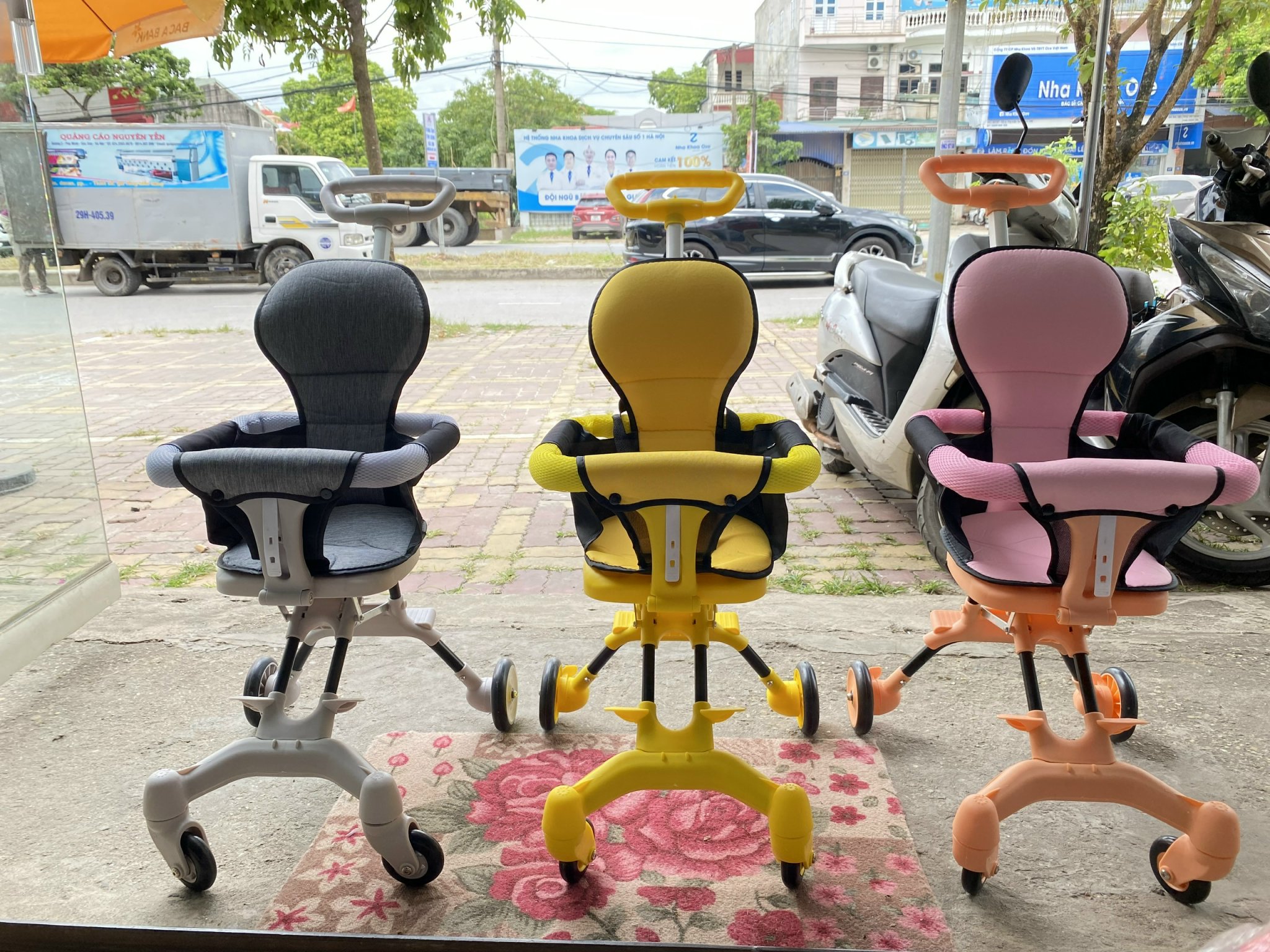 Xe đẩy gấp gọn, m8, xe đẩy đảo chiều, xe đẩy cho bé du lịch tiện lợi mẫu mới