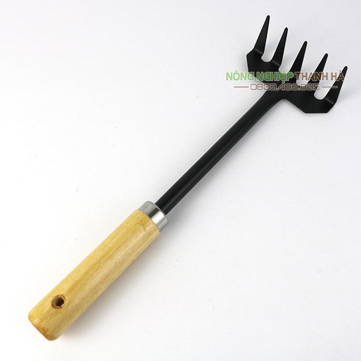 Cào xới đất làm vườn mini