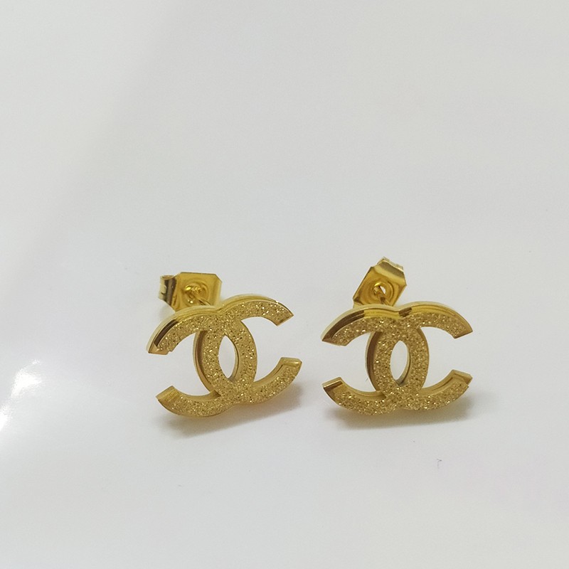 Bông tai chữ x titan ko đen tt 3244