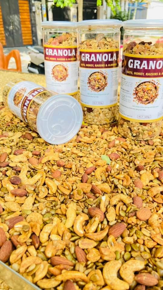 Ngũ cốc nướng giòn Granola Hộp 500gr