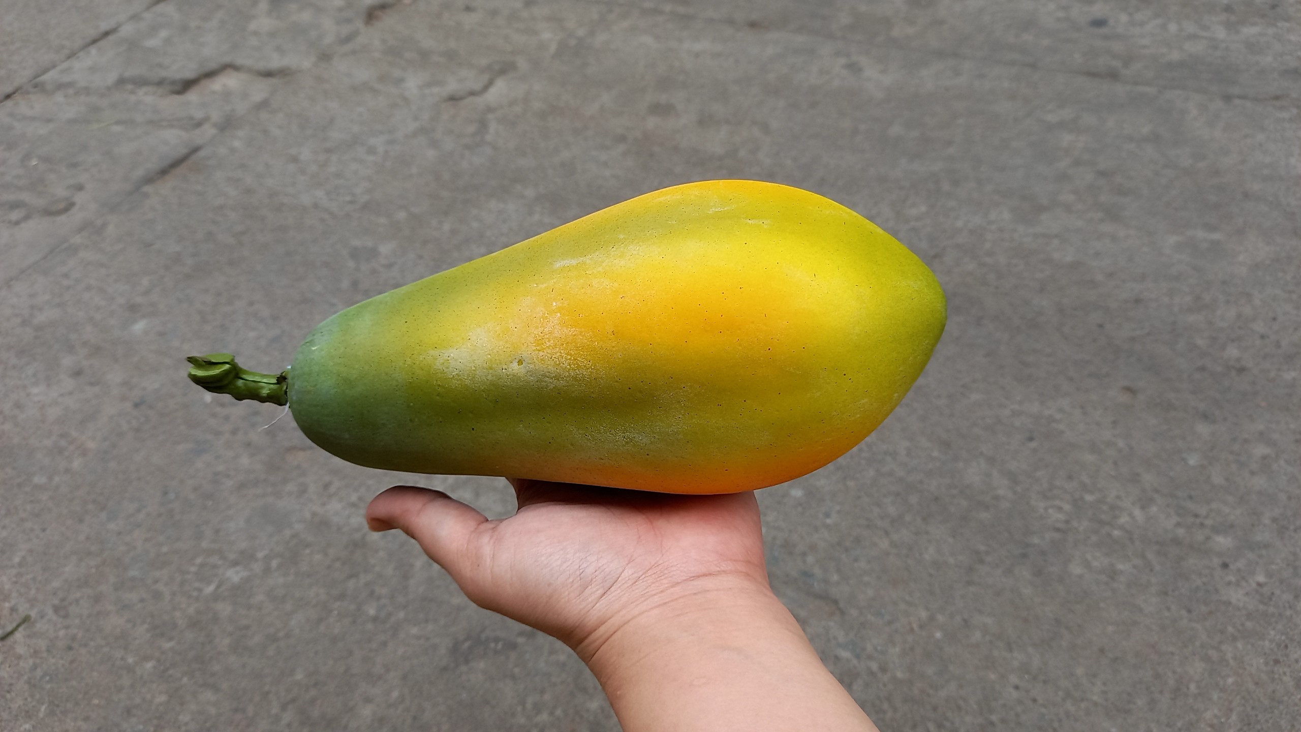 [HCM]1 Trái đu đủ dài giả - trái cây giả - Hương Flower