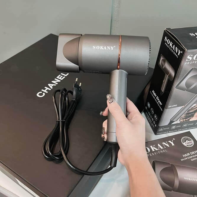 Máy sấy tóc công suất lớn tạo kiểu tóc chính hãng Sokany máy sấy tạo kiểu ion âm chống khô tóc- Máy sấy tóc tạo kiểu Sokany SK-2202 - máy sấy mini cao cấp chuyên nghiệp - công suất lớn 1200w, có ion dưỡng ẩm mềm mượt không khô tóc- thiết kế