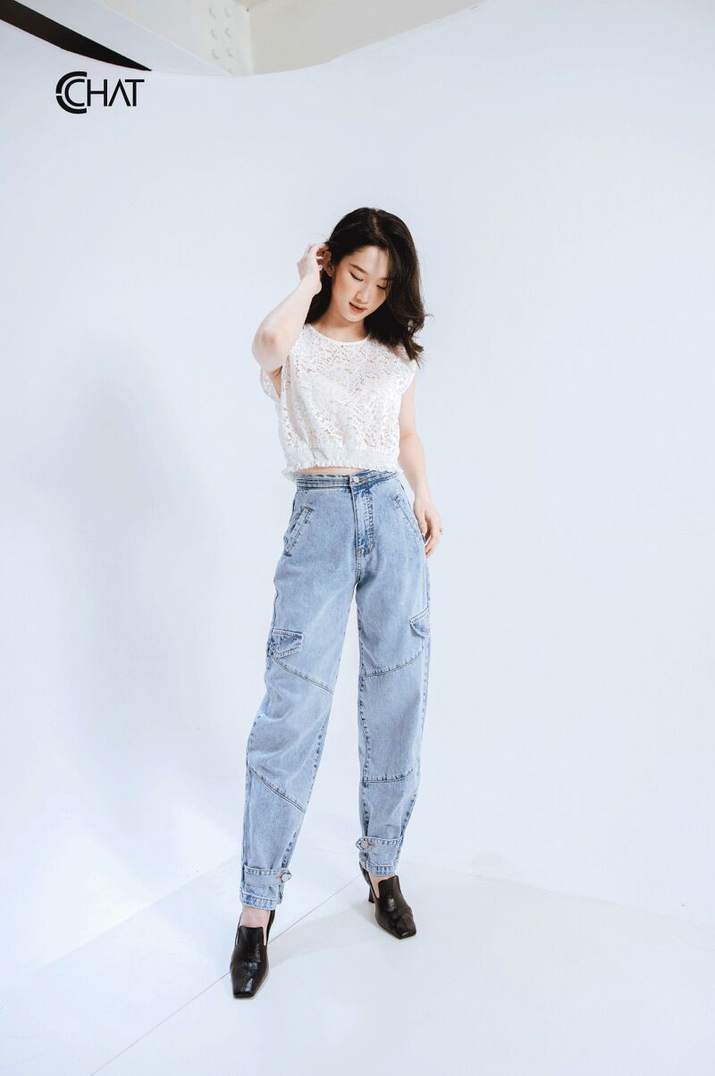 Quần jeans bổ thân cúc gấu cchat clothes 20qdj0003bt