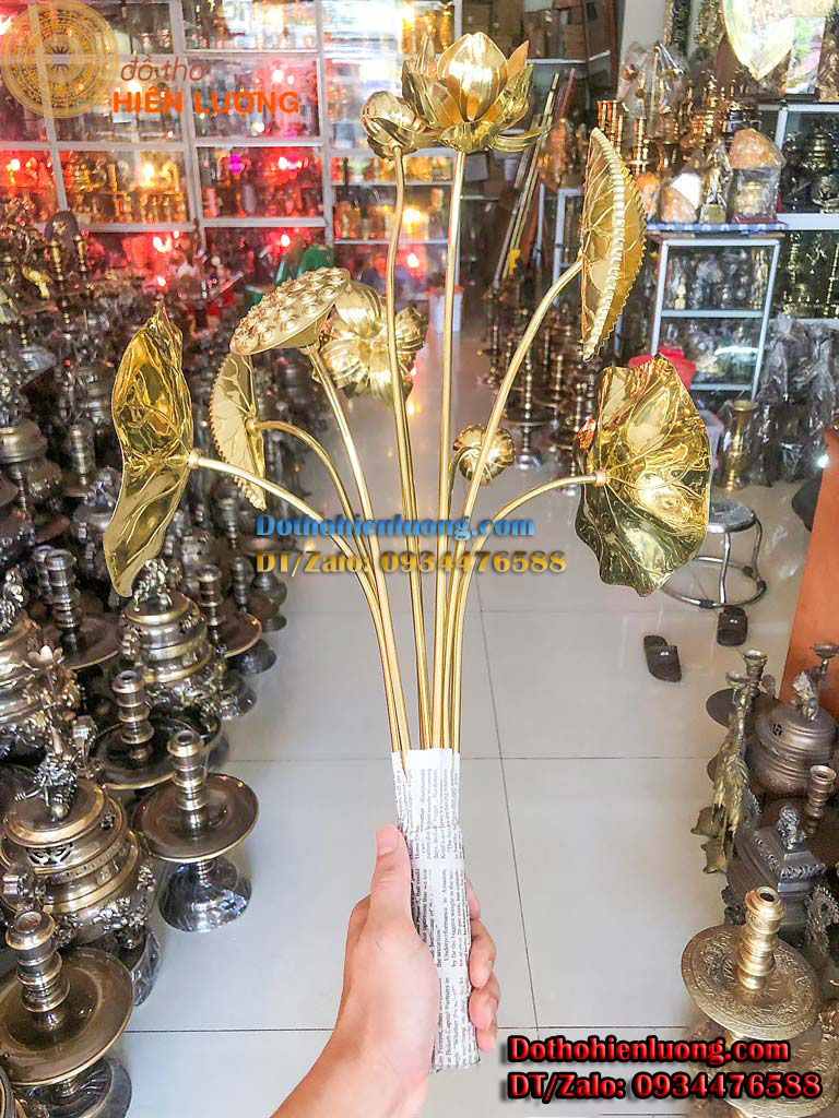Bó hoa sen vàng bằng đồng thau nguyên chất - đồ thờ cúng bằng đồng đẹp